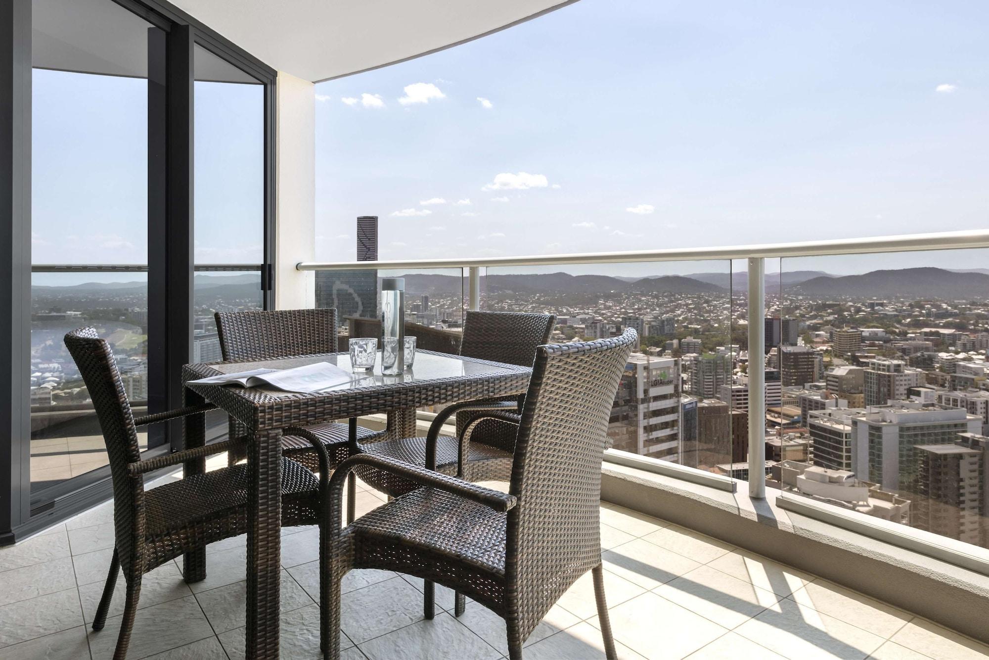 Oaks Brisbane Aurora Suites מראה חיצוני תמונה