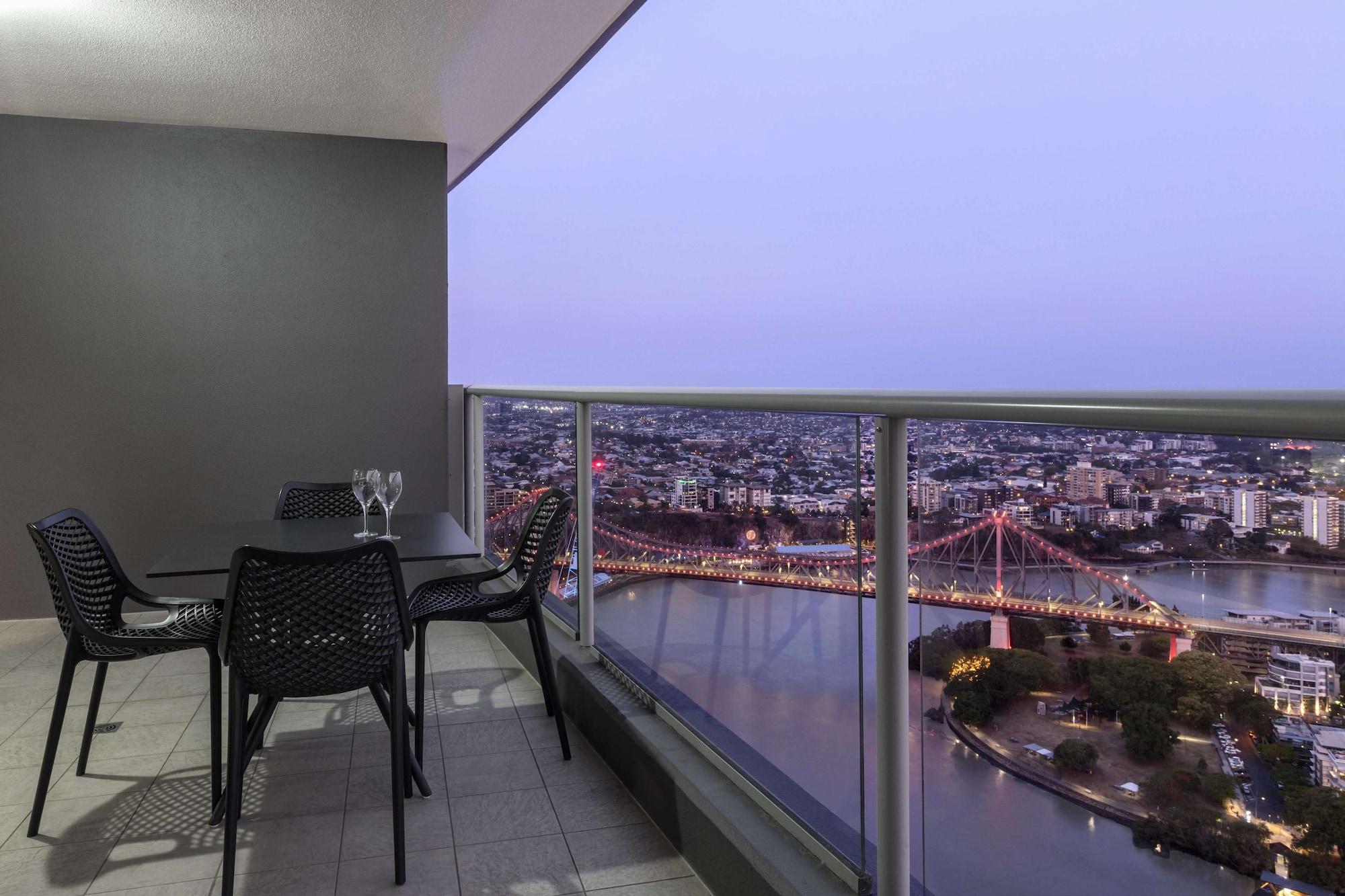 Oaks Brisbane Aurora Suites מראה חיצוני תמונה