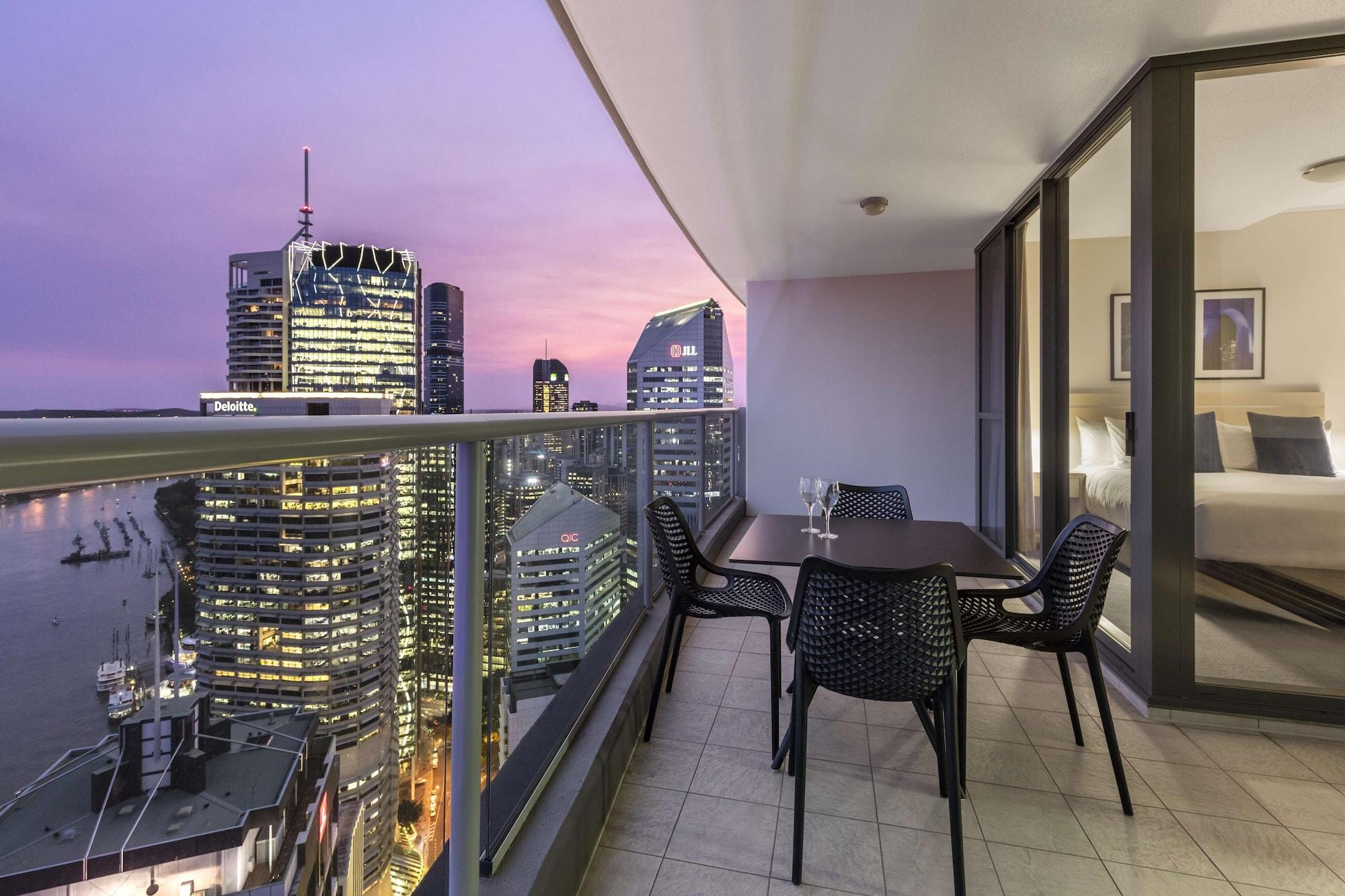 Oaks Brisbane Aurora Suites מראה חיצוני תמונה