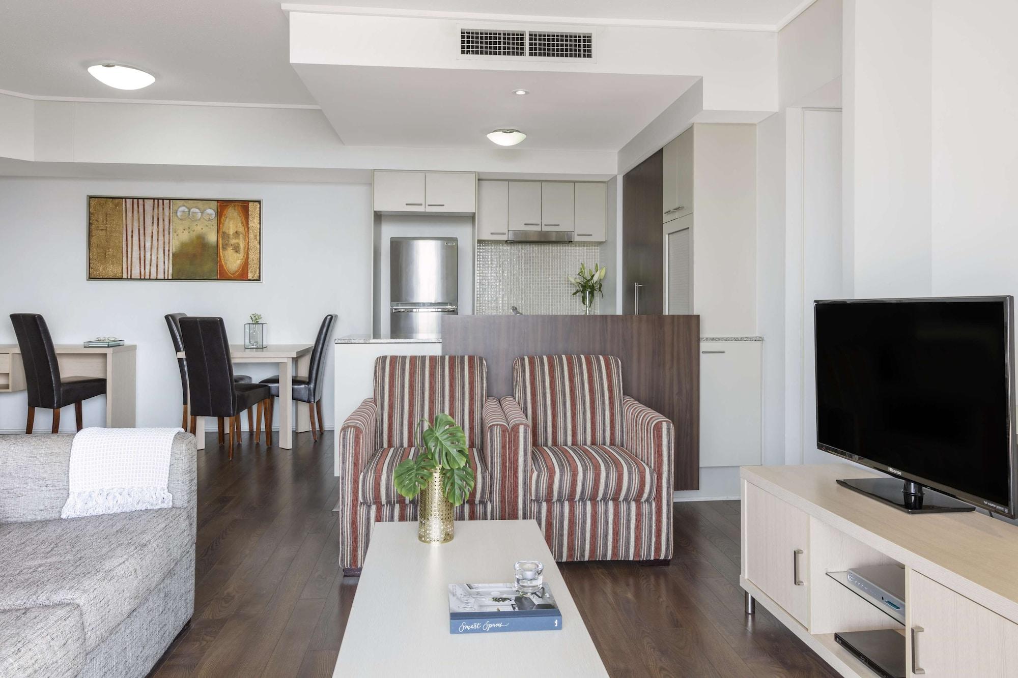 Oaks Brisbane Aurora Suites מראה חיצוני תמונה