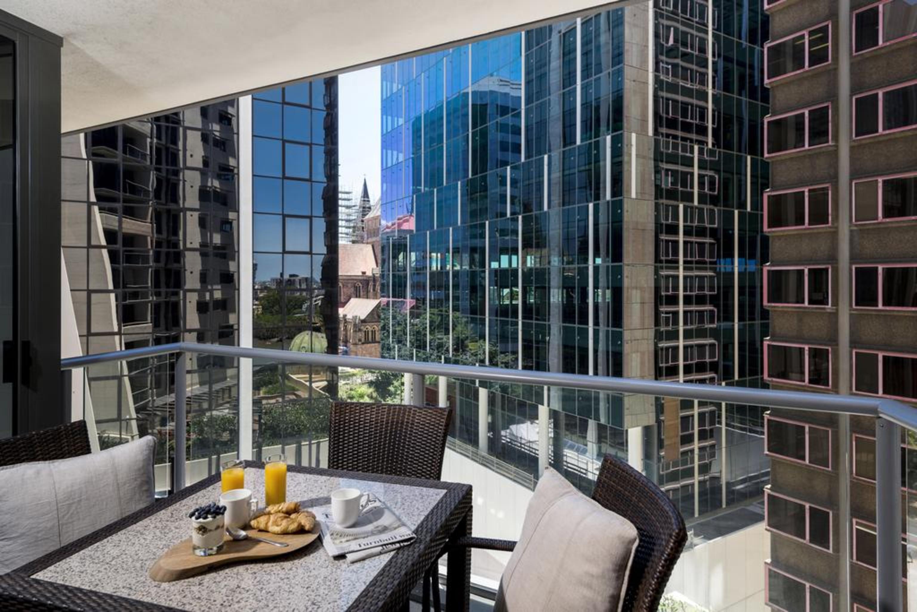 Oaks Brisbane Aurora Suites מראה חיצוני תמונה