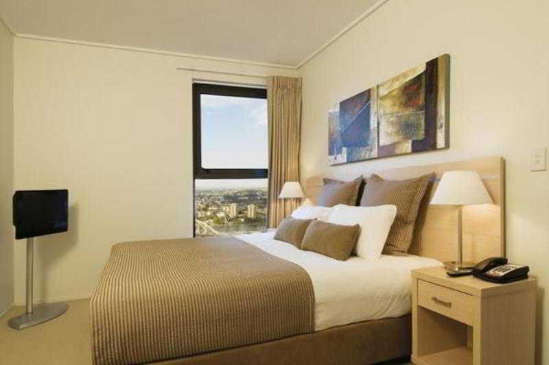 Oaks Brisbane Aurora Suites מראה חיצוני תמונה